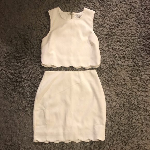 Tobi Set - Picture 1 of 3